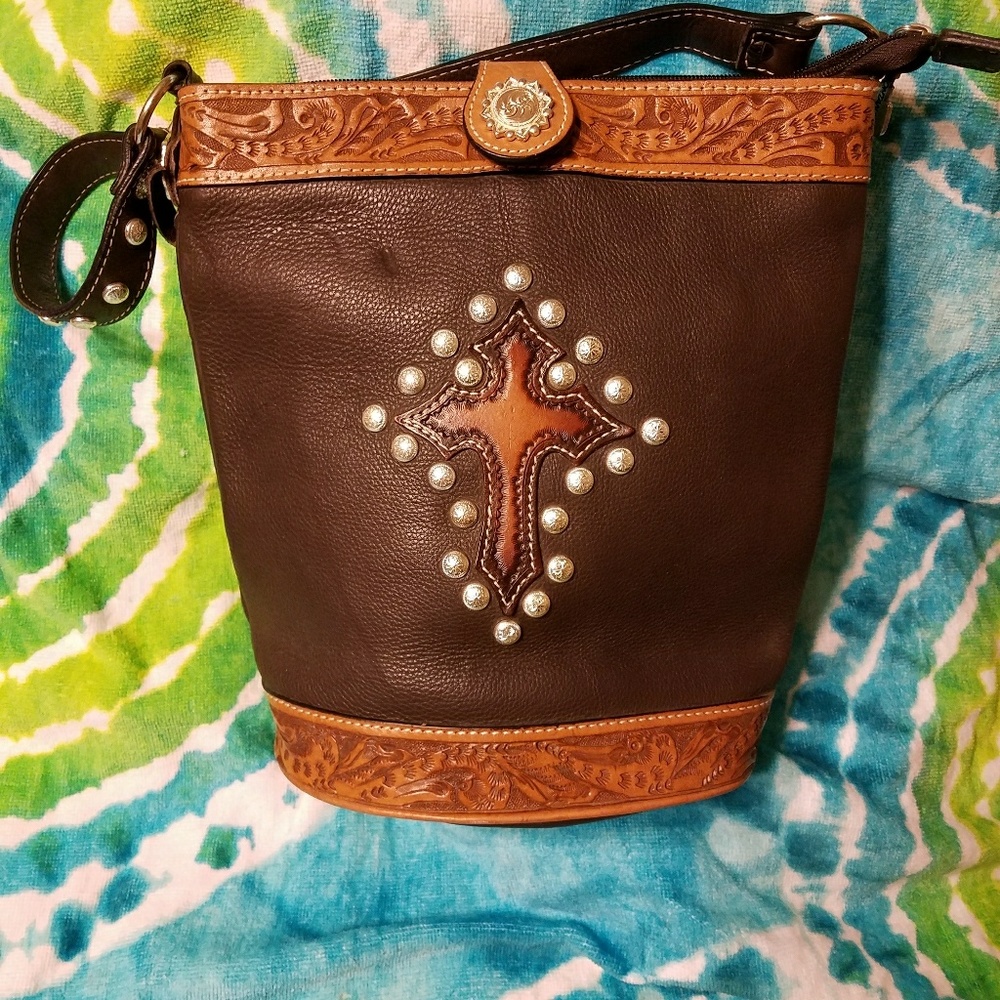 Western Leather Bucket Bag